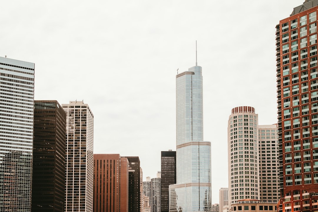 Chicago Mesothelioma Law Firms in 2026: Compare Legal Services and Attorney Fees