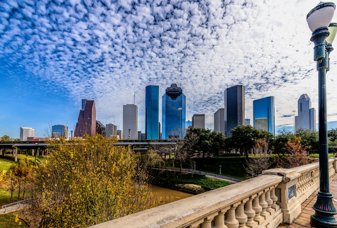 Houston Personal Injury Lawyer Costs in 2026: Attorney Fees and Payment Options